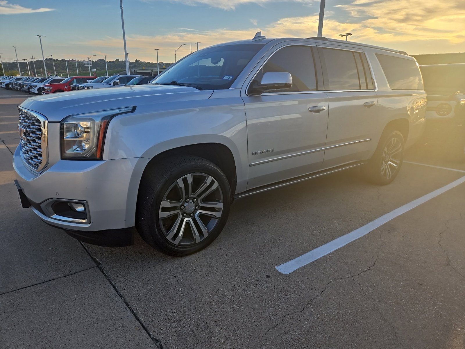 Used 2019 GMC Yukon XL Denali w/ Denali Ultimate Package