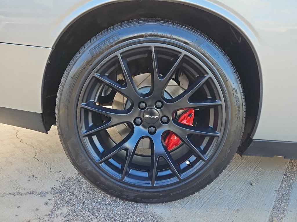 Used 2008 Dodge Challenger SRT8 RWD image 8