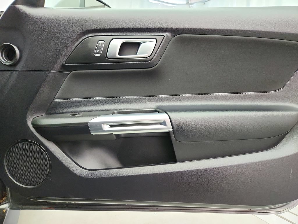 Used 2019 Ford Mustang GT RWD image 23
