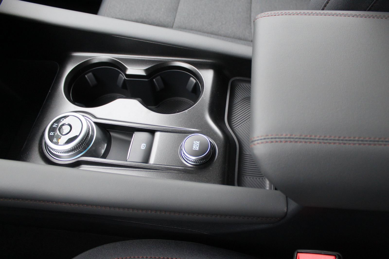 New 2026 Ford Explorer Active image 28