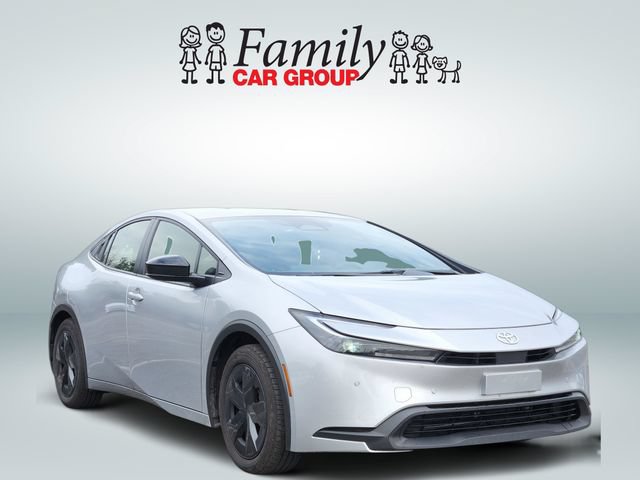 Certified 2026 Toyota Prius LE FWD image 2