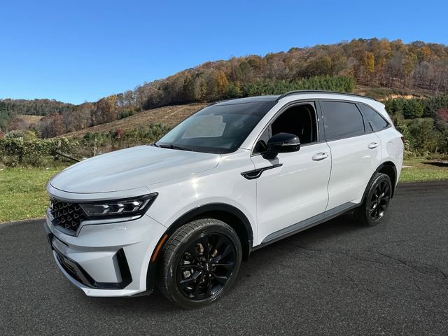 Used 2023 Kia Sorento SX image 3
