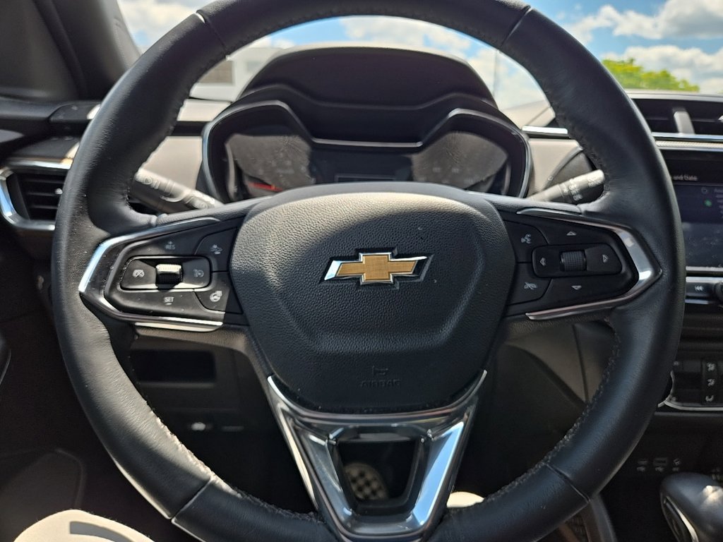 Used 2023 Chevrolet TrailBlazer ACTIV w/ Convenience Package AWD/4WD image 13