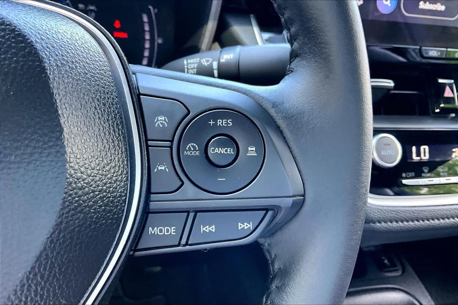 Certified 2025 Toyota Corolla XSE FWD image 24