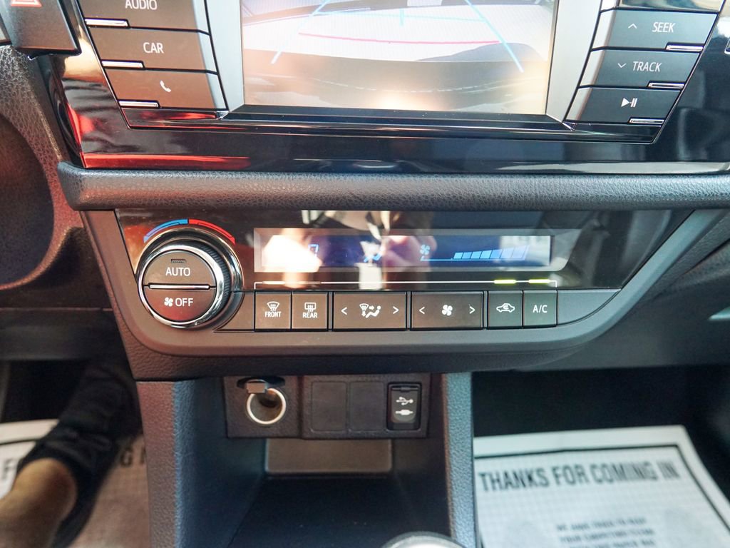 Used 2014 Toyota Corolla S FWD image 20