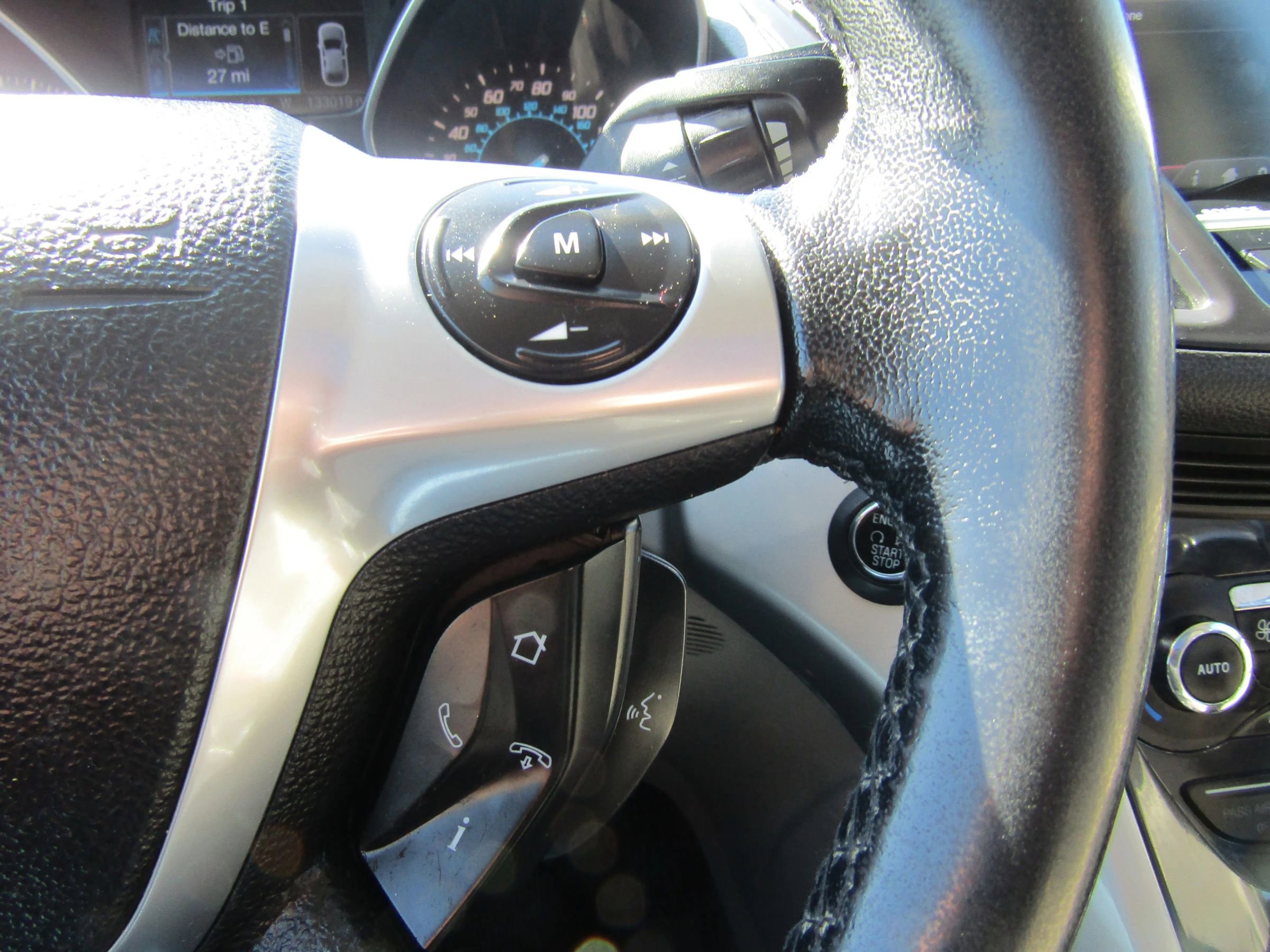 Used 2013 Ford Escape SEL AWD/4WD image 29