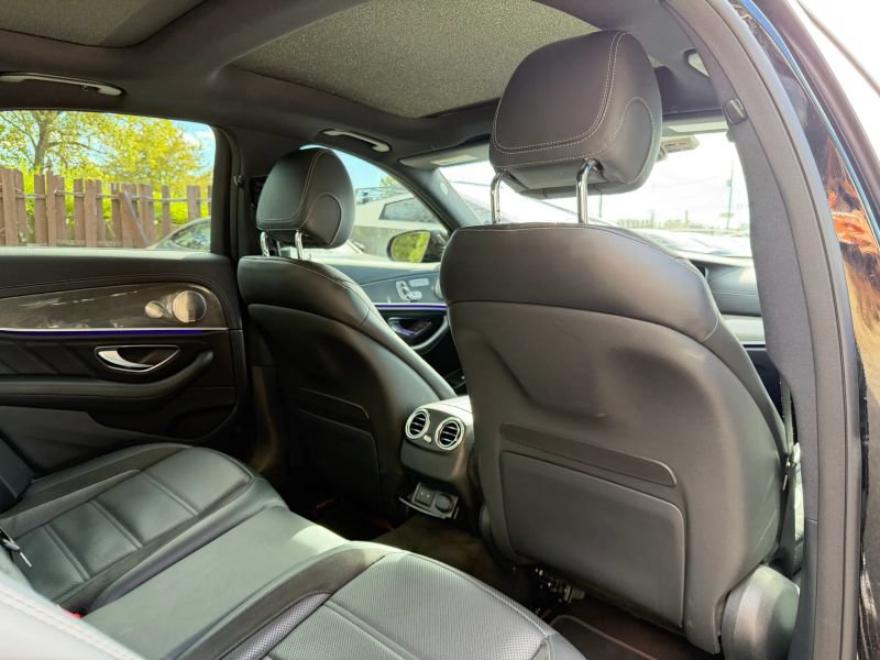 Used 2021 Mercedes-Benz E 53 AMG 4MATIC Sedan image 27