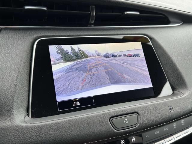 Used 2021 Cadillac XT4 Premium Luxury w/ Cold Weather Package image 19