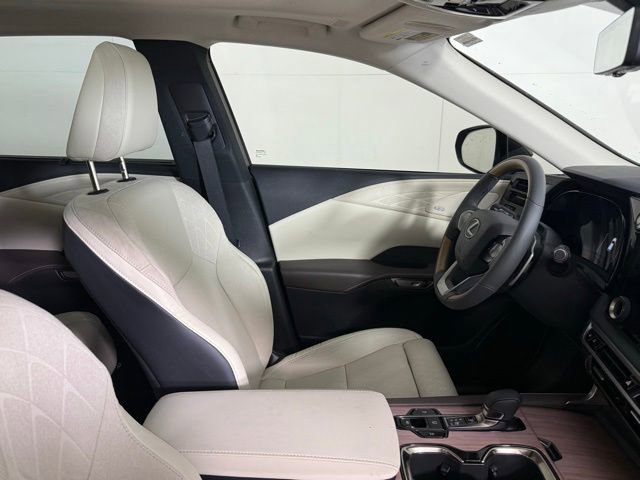 Used 2025 Lexus RX 350 FWD image 35