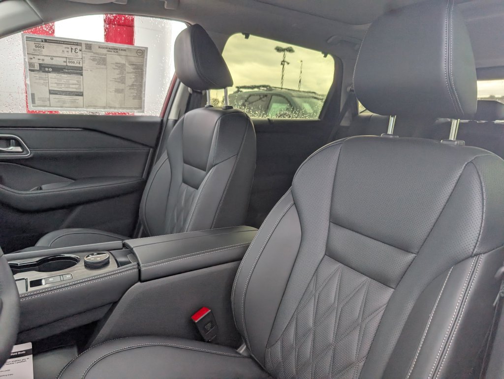 New 2026 Nissan Rogue Platinum AWD/4WD image 7