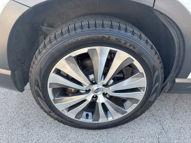 Used 2019 Subaru Ascent Touring image 9