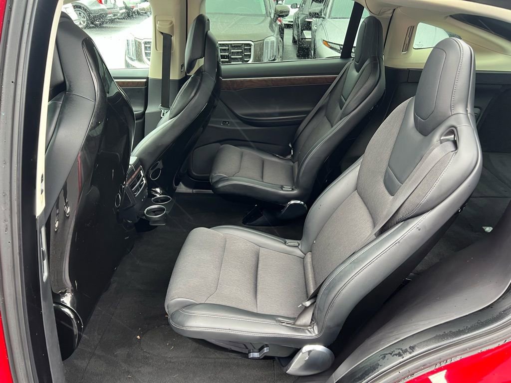 Used 2016 Tesla Model X 90D AWD/4WD image 18