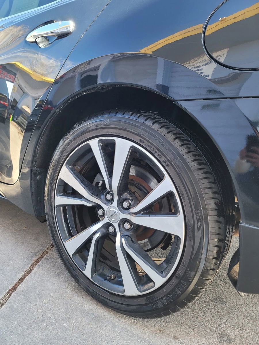 Used 2018 Nissan Maxima 3.5 S image 3