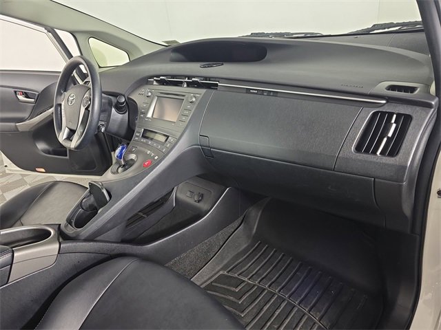 Used 2015 Toyota Prius Persona Series image 16