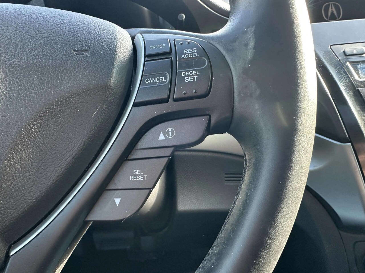 Used 2014 Acura ILX w/ Technology Package image 23