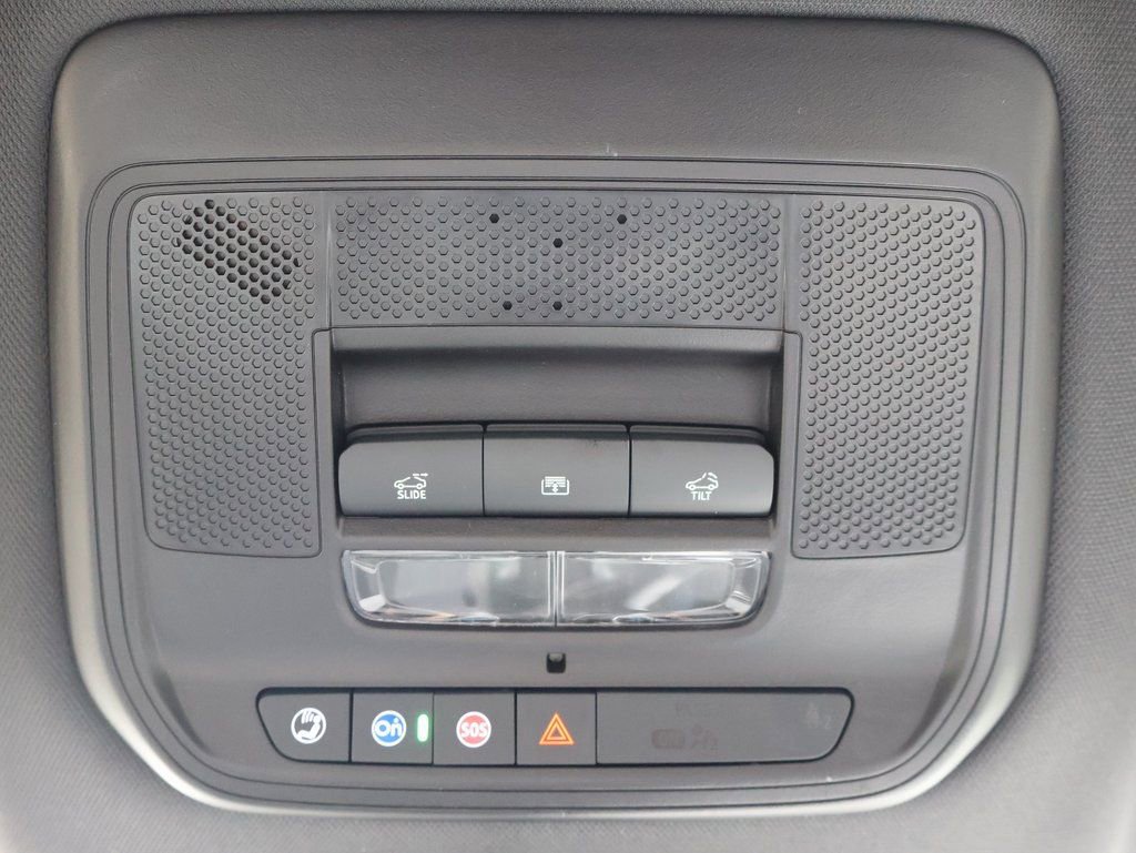 New 2026 Chevrolet Equinox EV LT FWD image 28