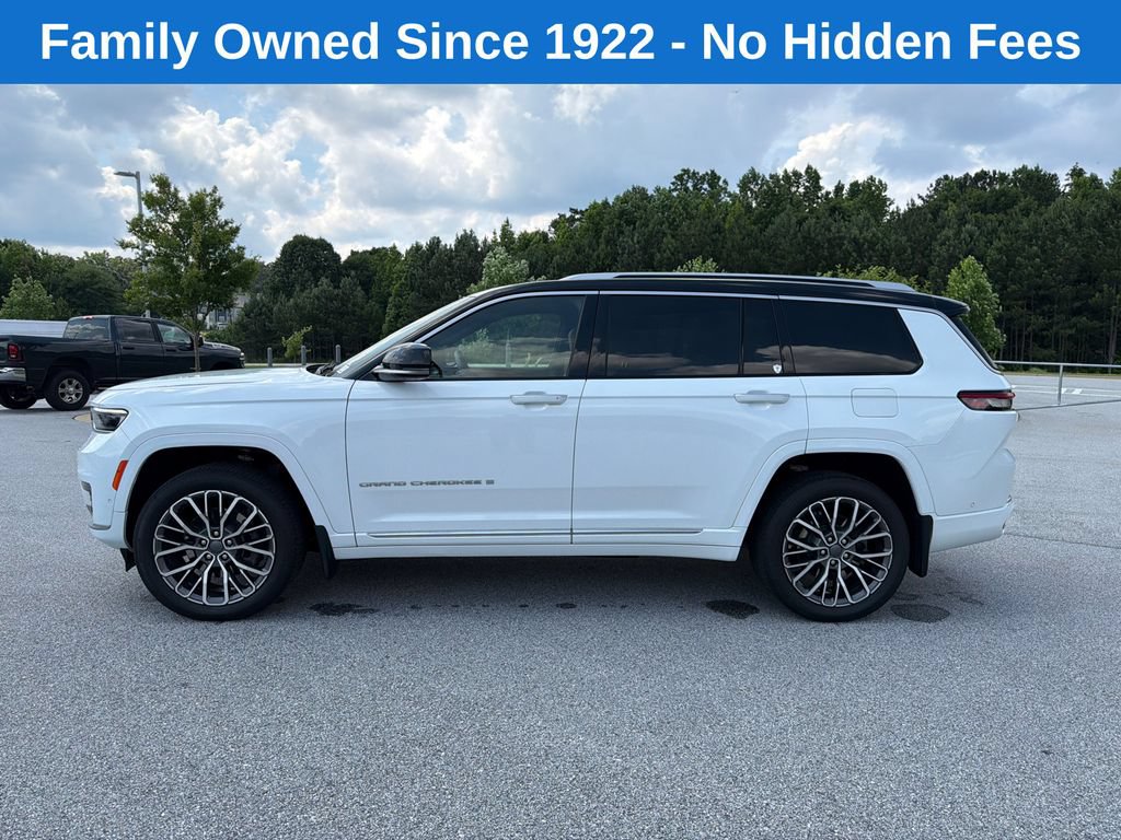 Certified 2023 Jeep Grand Cherokee L Summit AWD/4WD image 4