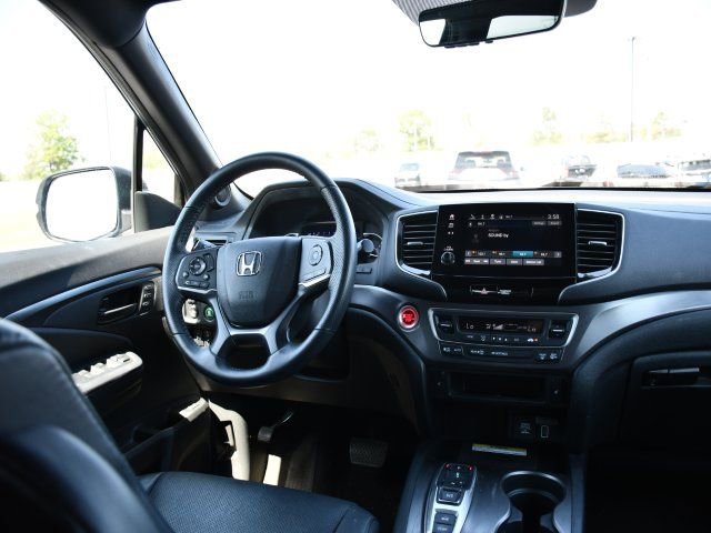 Used 2023 Honda Passport EX-L image 25