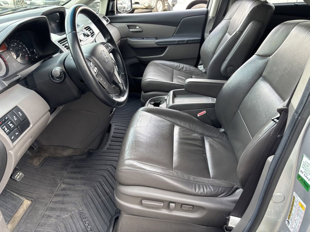 Used 2011 Honda Odyssey Touring image 13