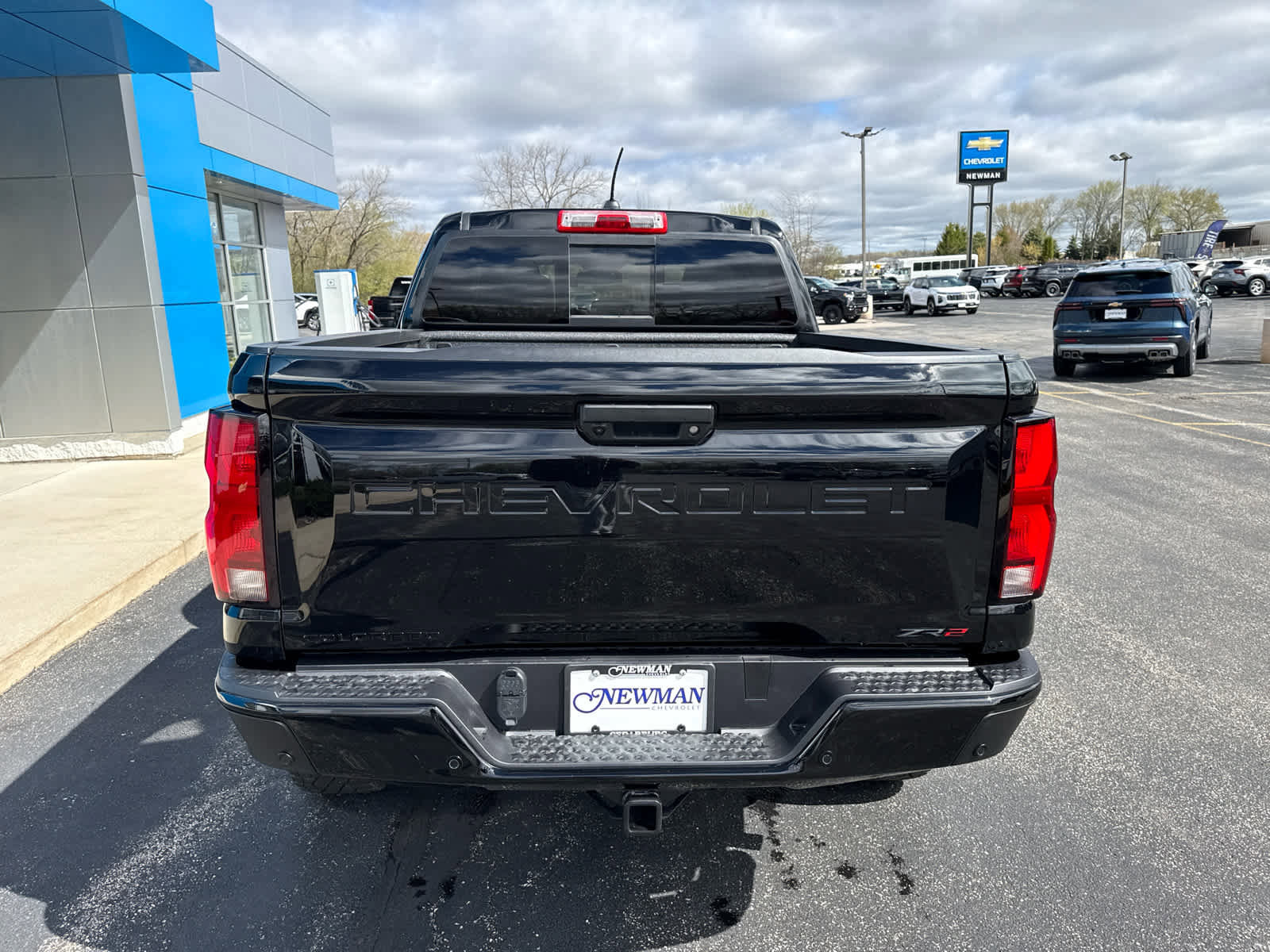 New 2026 Chevrolet Colorado ZR2 w/ Technology Package AWD/4WD image 8