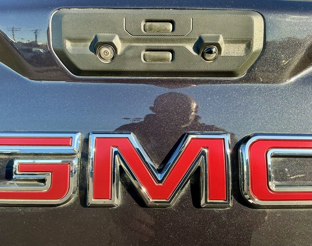 Used 2022 GMC Sierra 1500 SLT image 15