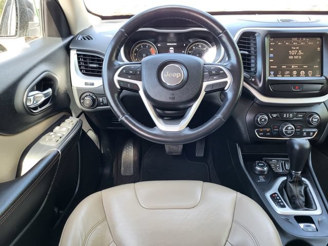 Used 2016 Jeep Cherokee Limited AWD/4WD image 27