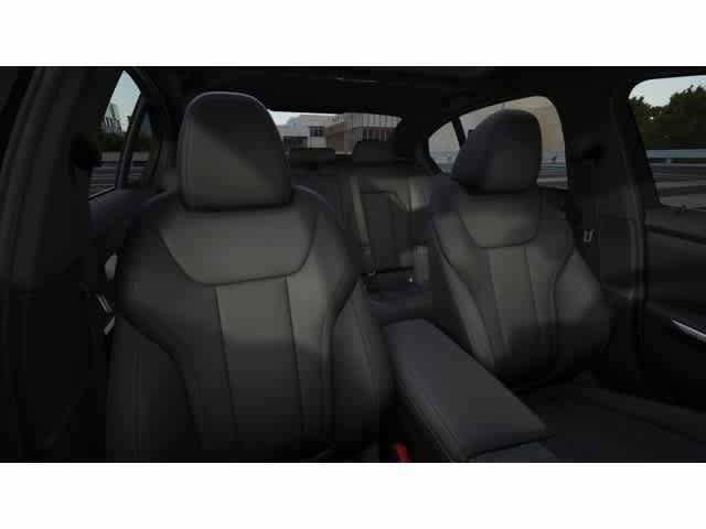 Used 2026 BMW 330i Sedan w/ Convenience Package RWD image 11