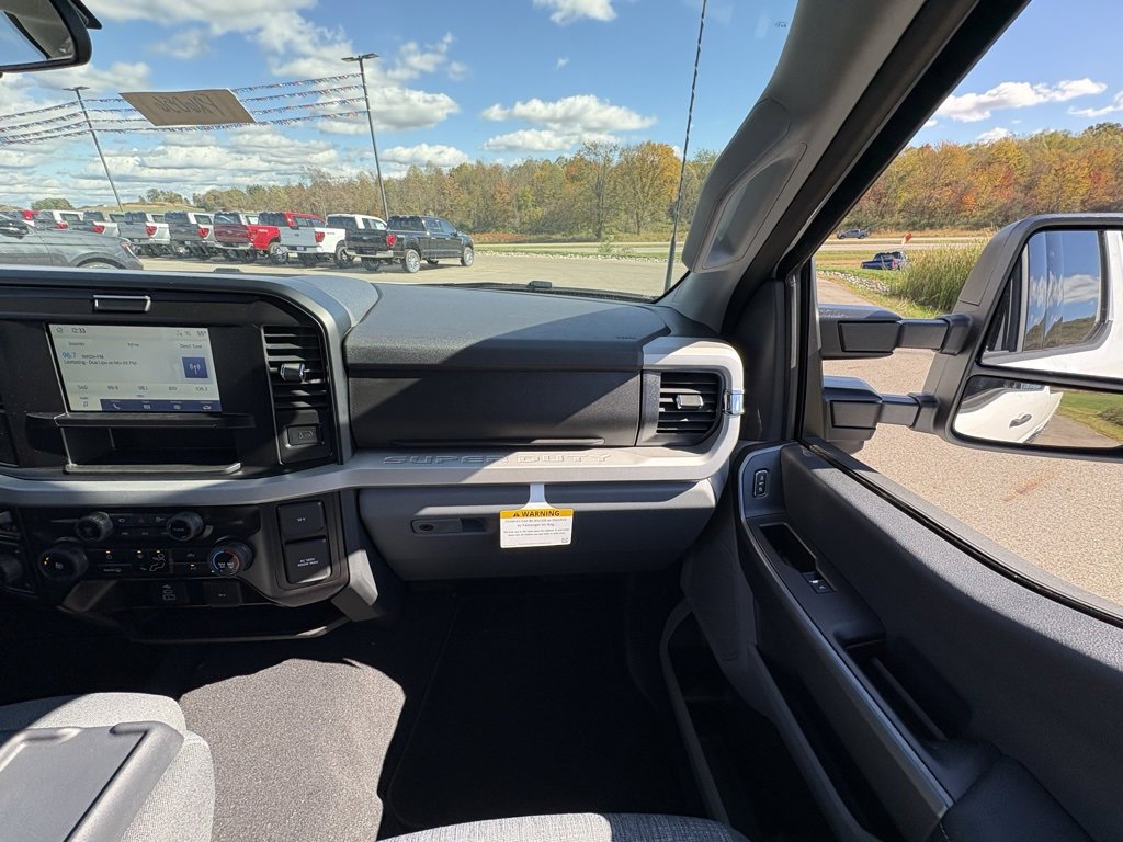 New 2026 Ford F350 XLT w/ 360-Degree Camera Package image 33