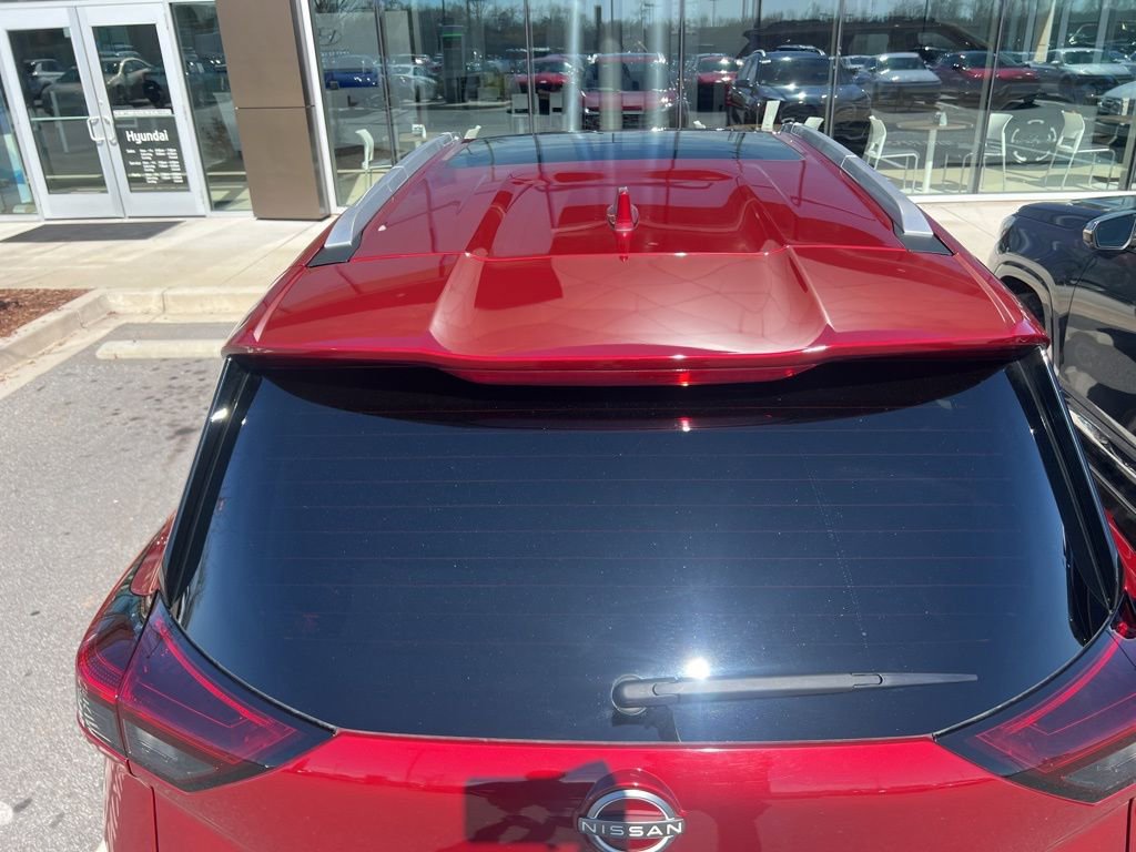 Used 2024 Nissan Rogue SL w/ SL Premium Package image 7