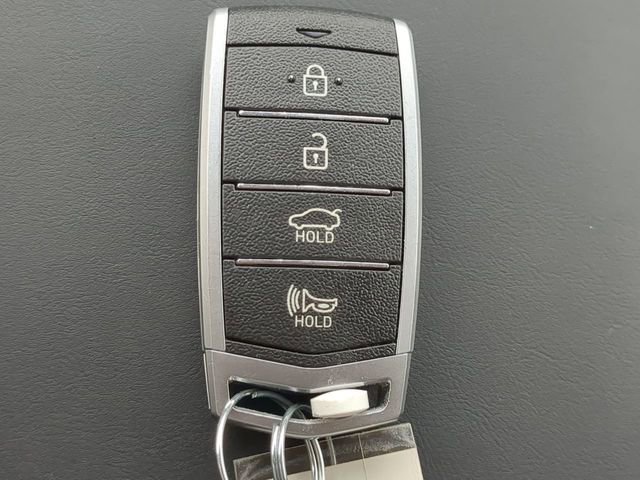 Used 2019 Genesis G70 2.0T Advanced w/ Dynamic Package image 28
