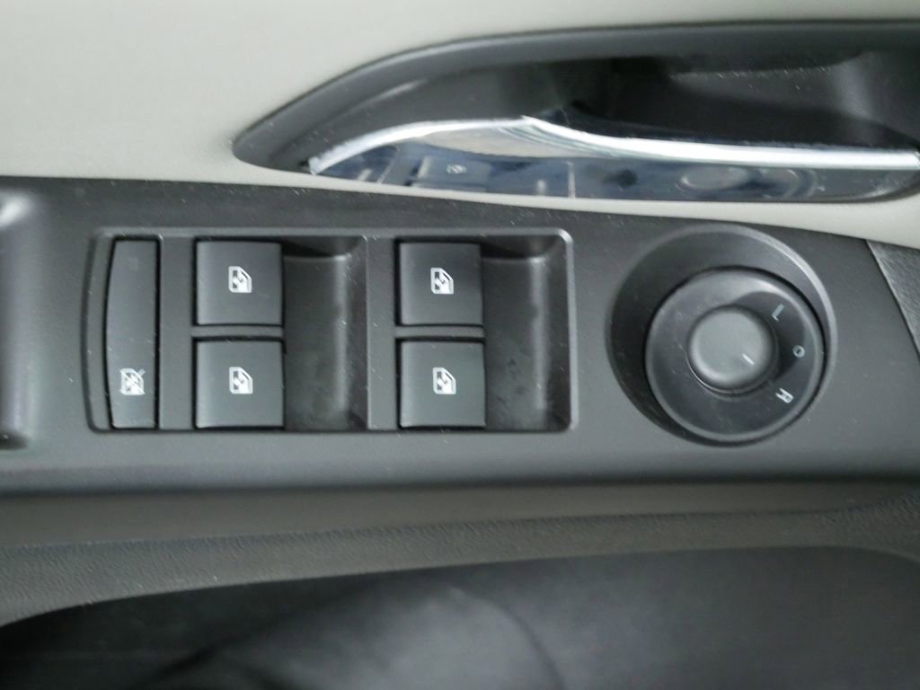 Used 2014 Chevrolet Cruze LS FWD image 21