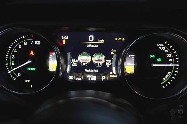 Used 2023 Jeep Wrangler Unlimited AWD/4WD image 46
