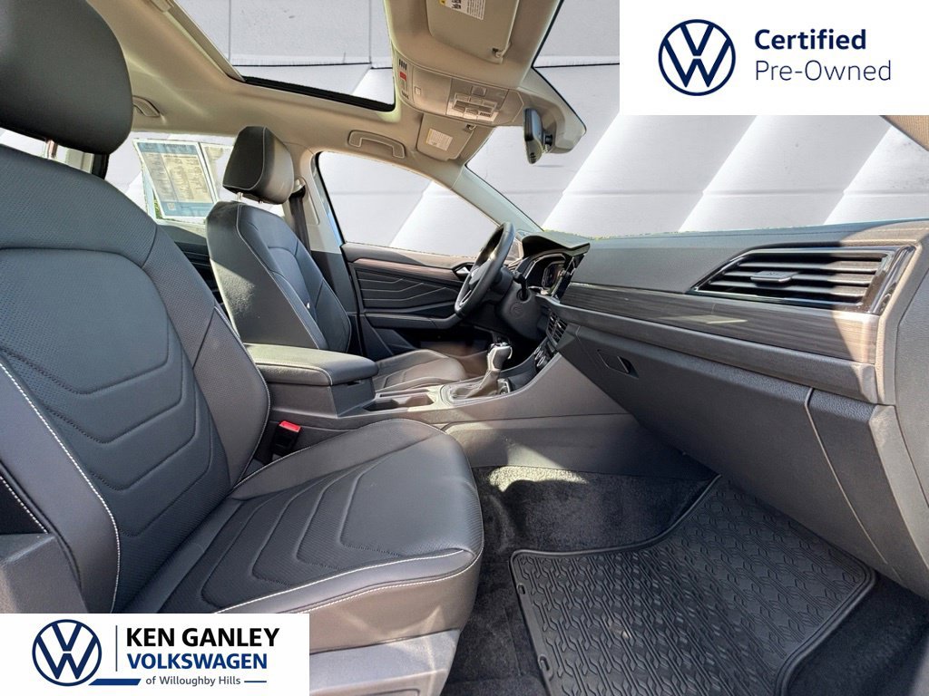 Certified 2024 Volkswagen Jetta SEL FWD image 13