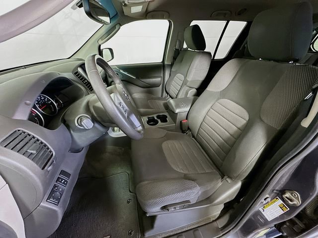 Used 2012 Nissan Pathfinder SV image 13