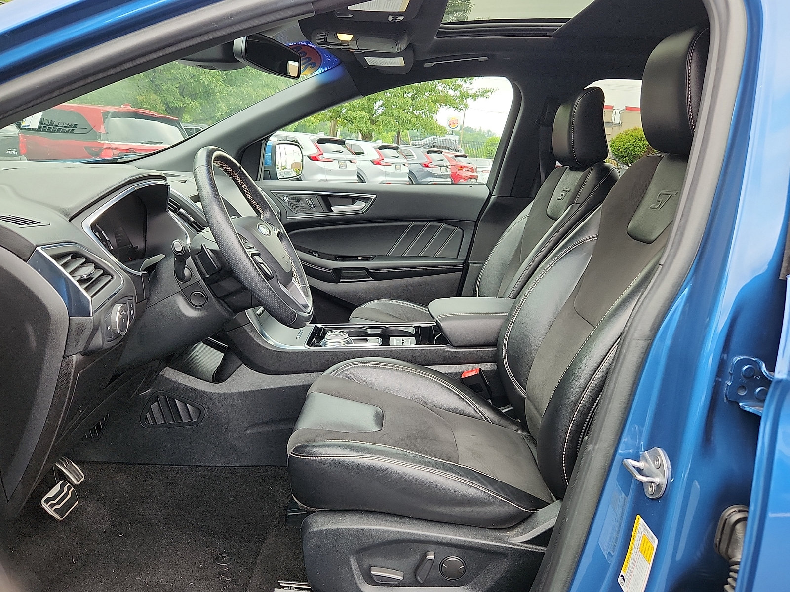 Used 2020 Ford Edge ST w/ Equipment Group 401A AWD/4WD image 13