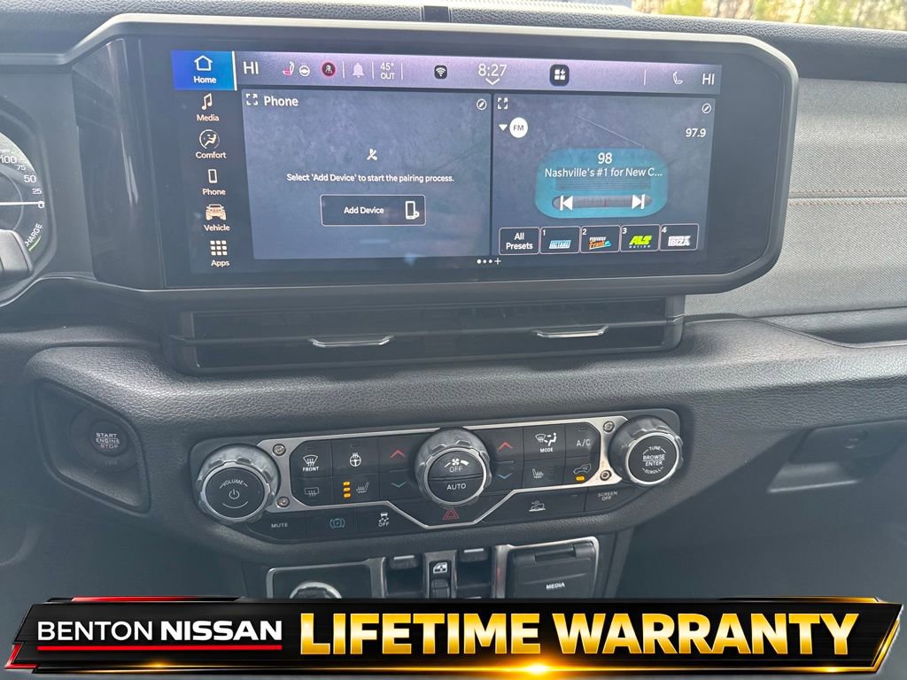 Used 2024 Jeep Wrangler Unlimited w/ Convenience Group AWD/4WD image 16