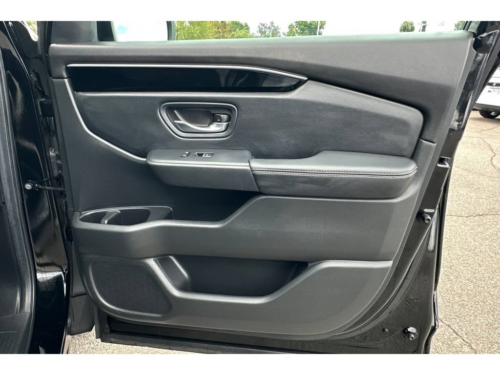 Certified 2025 Honda Pilot EX-L image 22