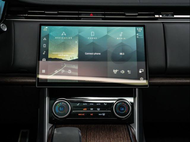 Used 2023 Land Rover Range Rover SE AWD/4WD image 28