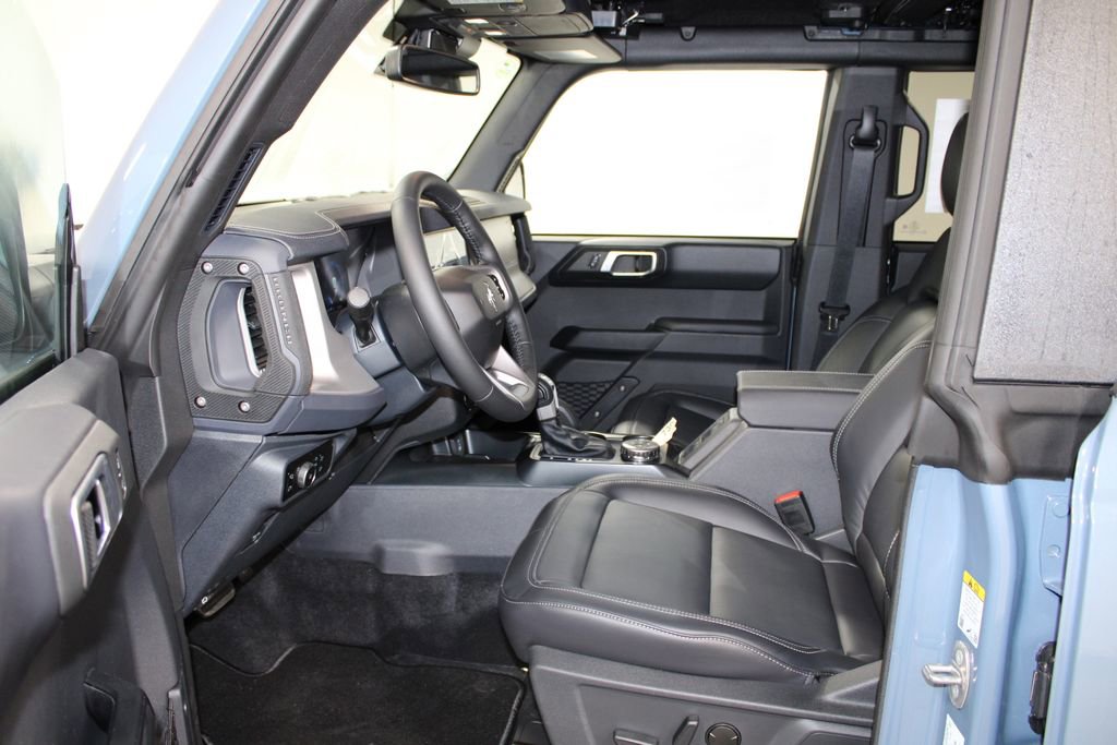 New 2025 Ford Bronco Outer Banks w/ Sasquatch Package image 22