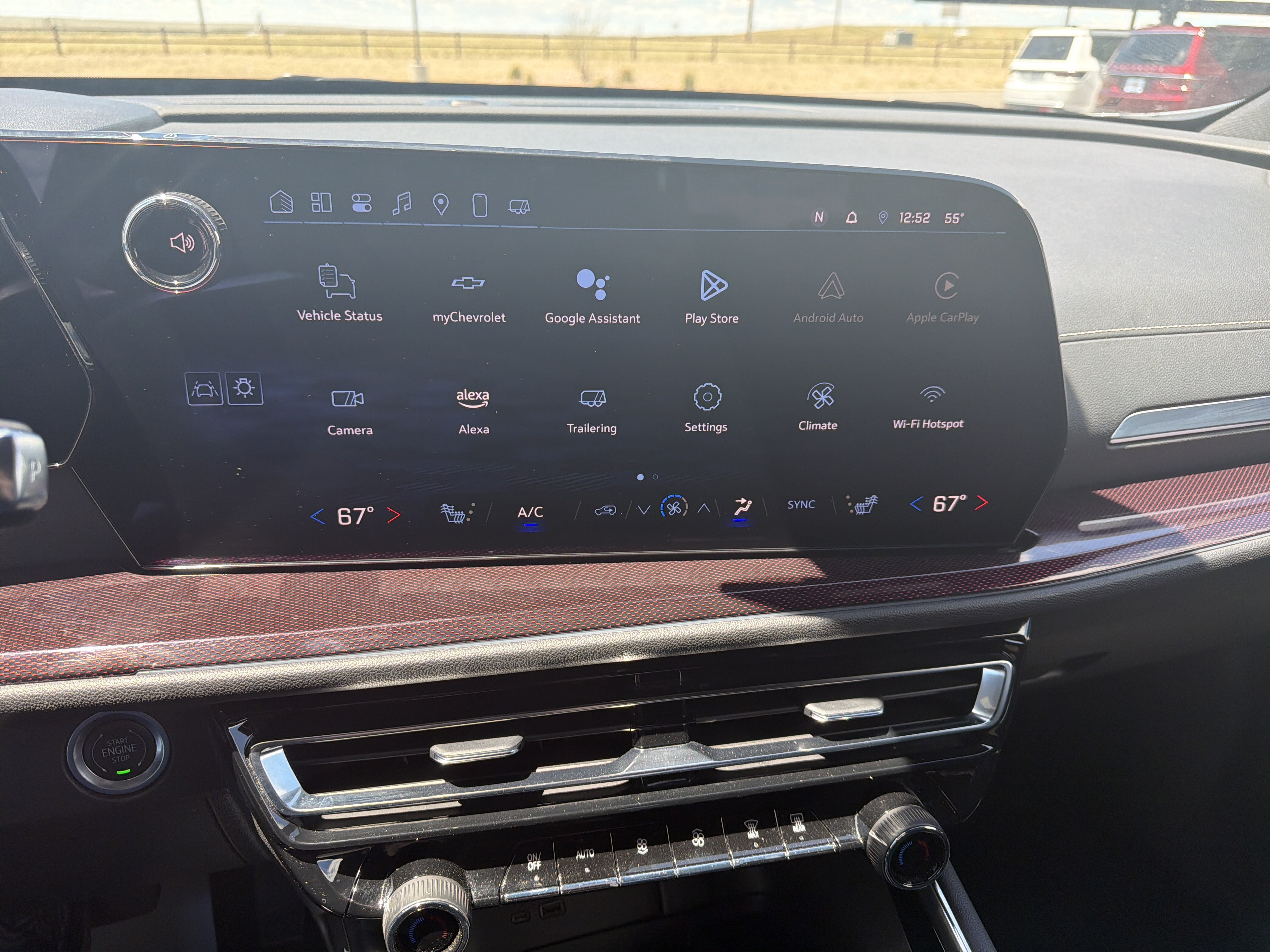 Used 2025 Chevrolet Traverse Z71 AWD/4WD image 21