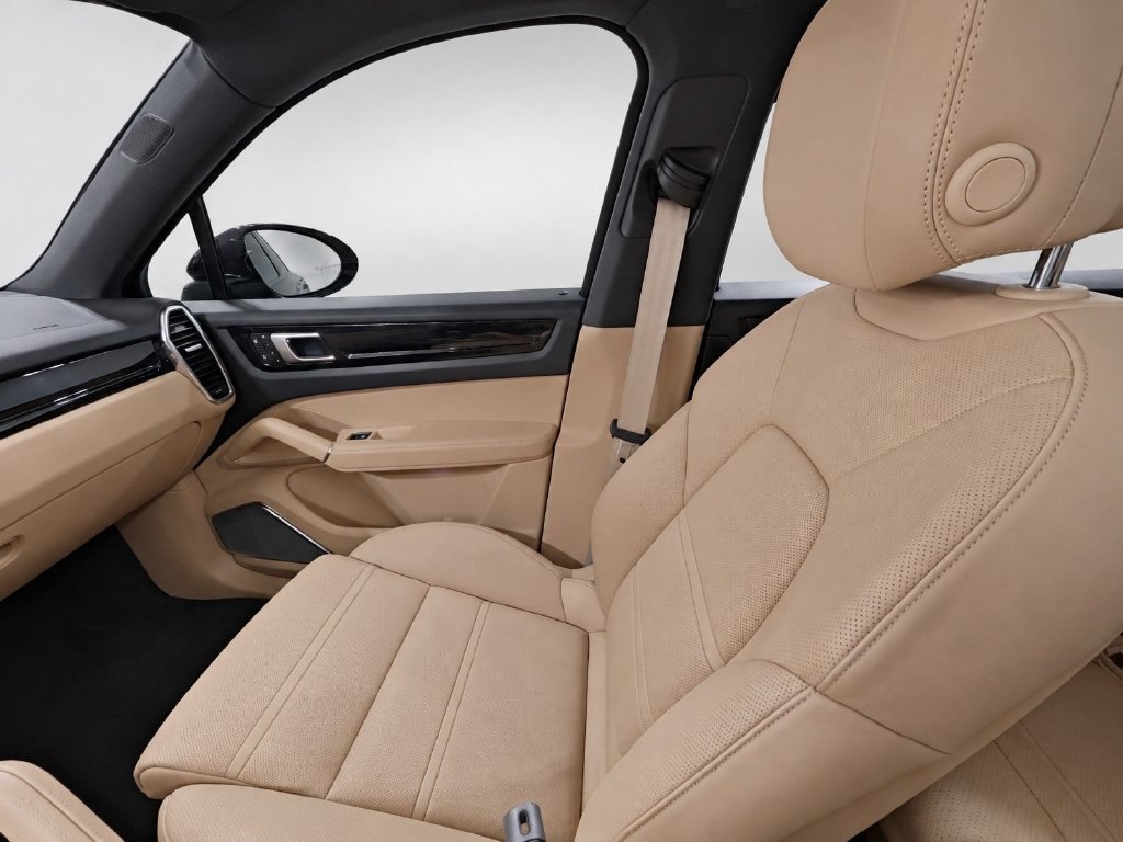 Certified 2022 Porsche Cayenne Platinum Edition AWD/4WD image 18