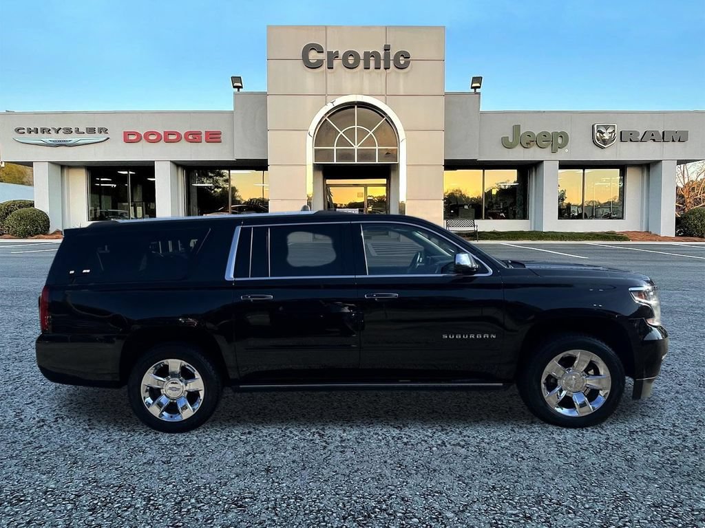 Used 2017 Chevrolet Suburban Premier AWD/4WD image 2