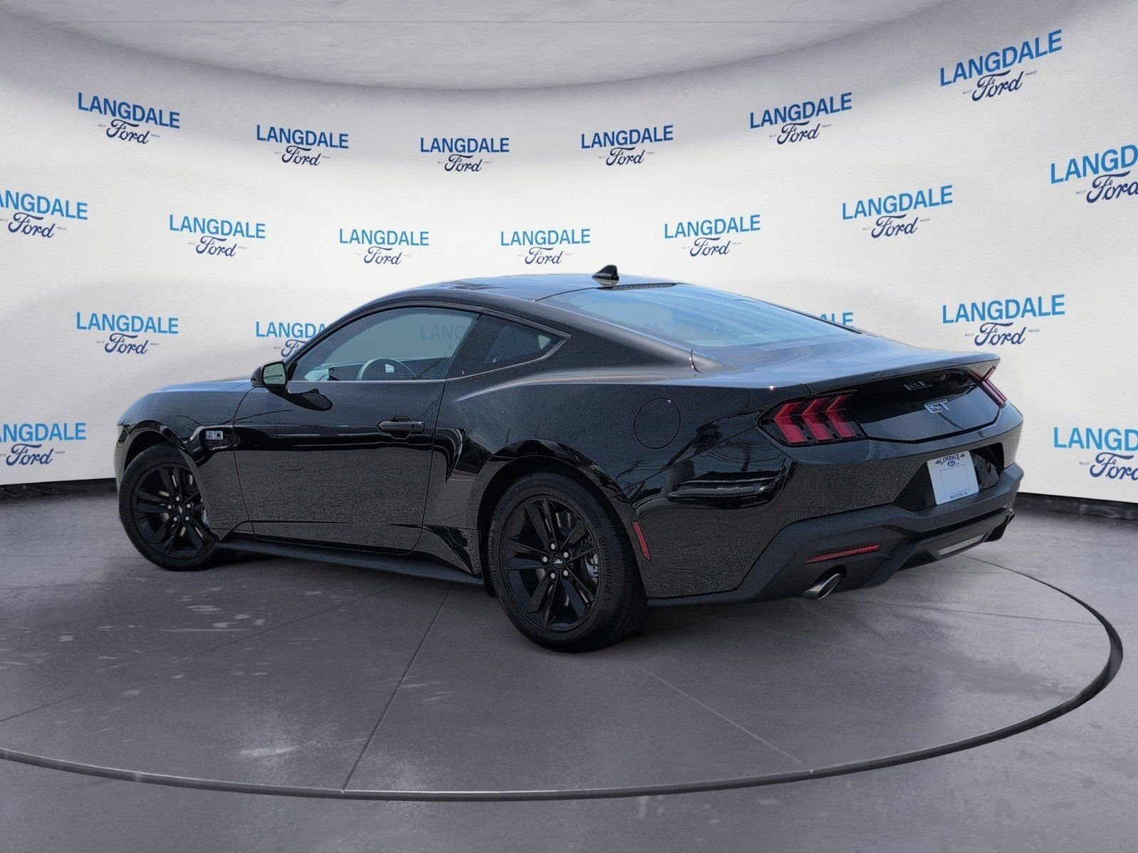 New 2026 Ford Mustang GT RWD image 9