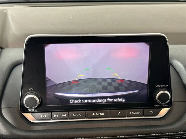 Used 2023 Nissan Rogue SV image 12