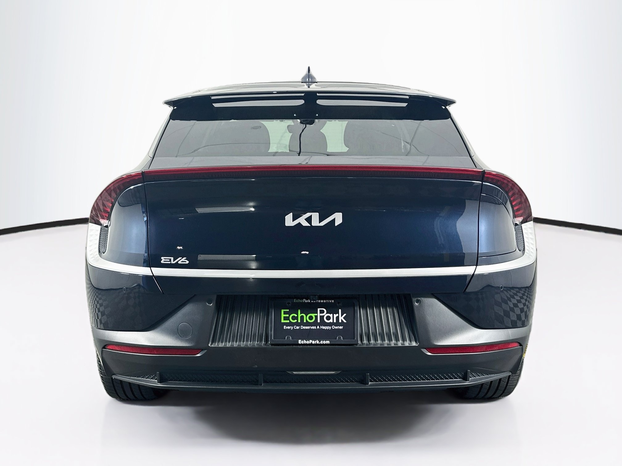 Used 2022 Kia EV6 Light RWD image 7