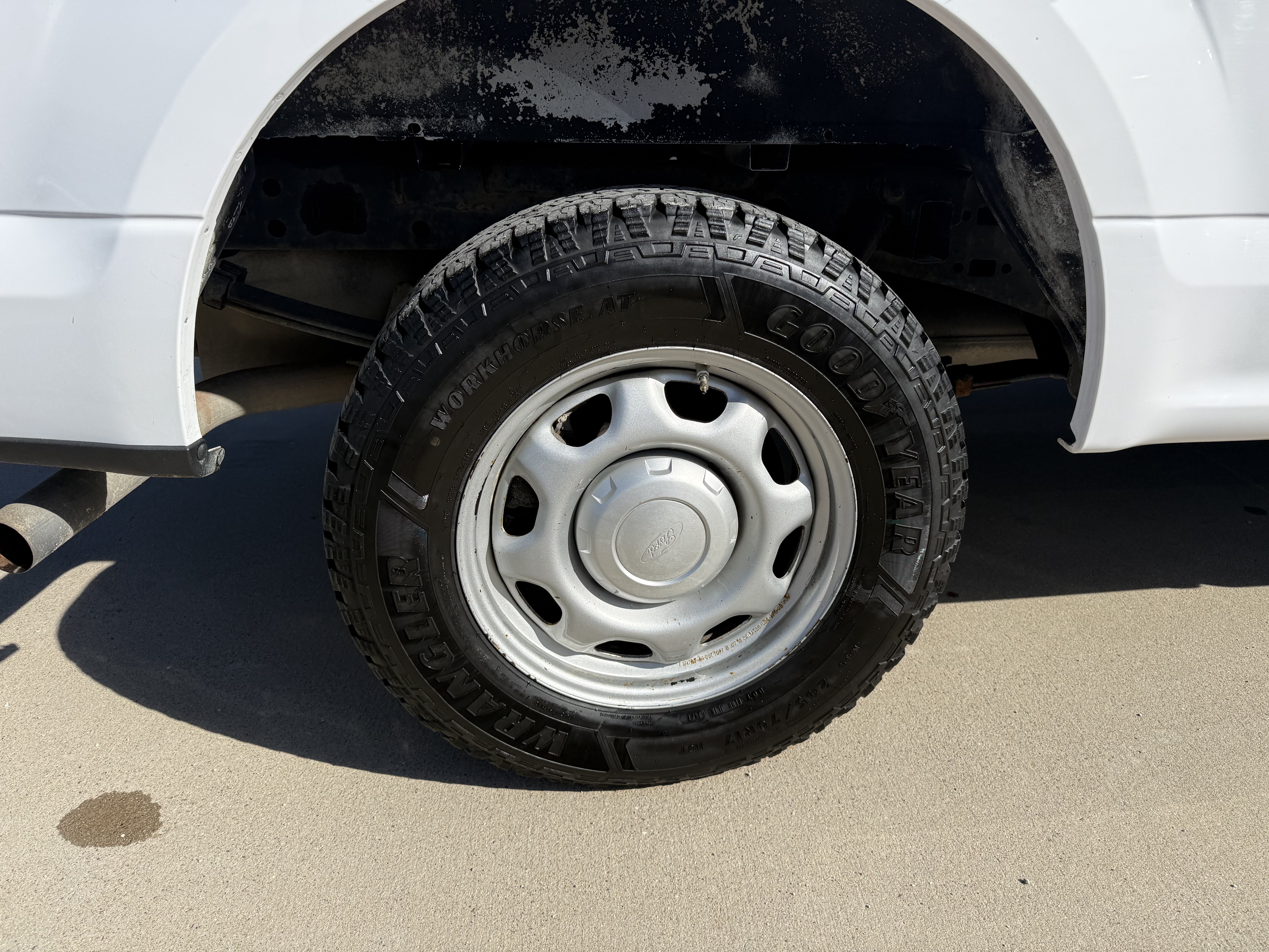 Used 2015 Ford F150 XL RWD image 10