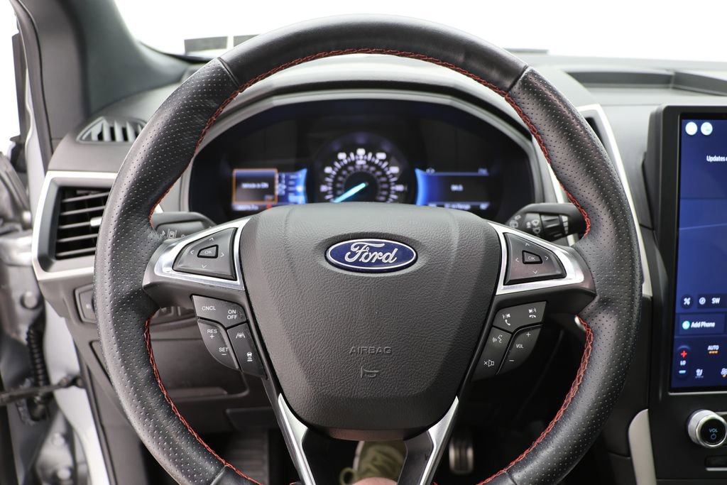 Used 2022 Ford Edge ST-Line AWD/4WD image 16