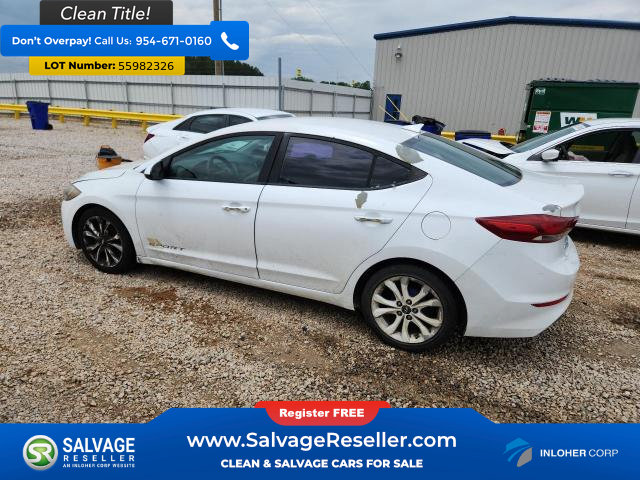 Used 2017 Hyundai Elantra SE FWD image 3