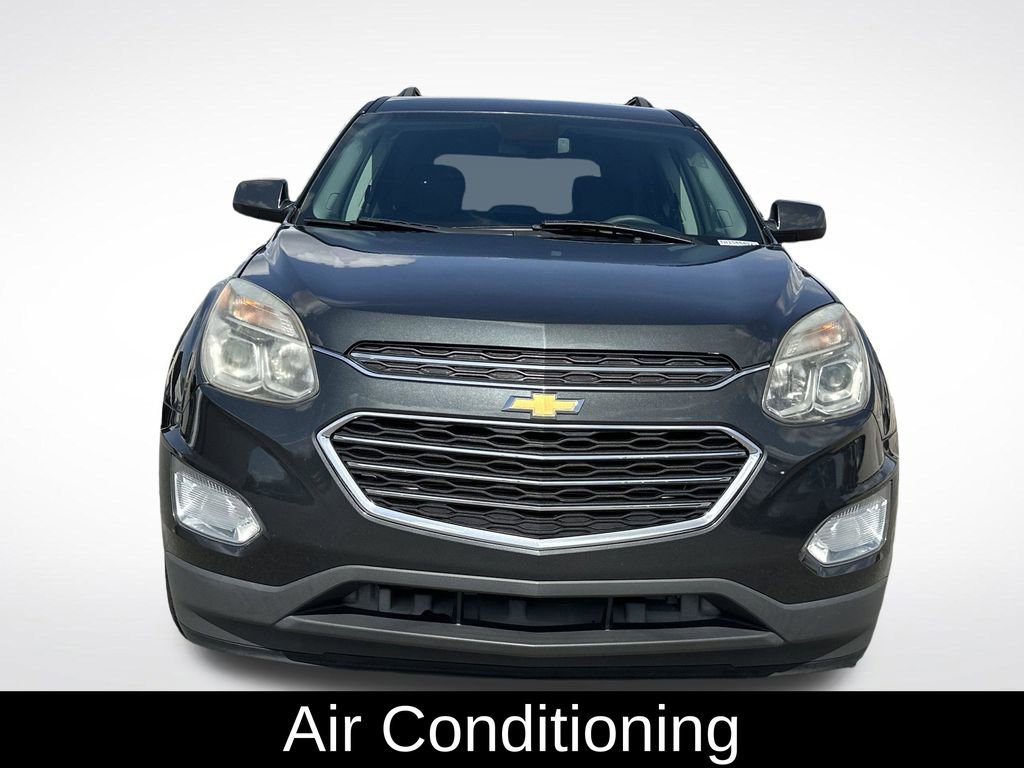 Used 2017 Chevrolet Equinox LT image 3