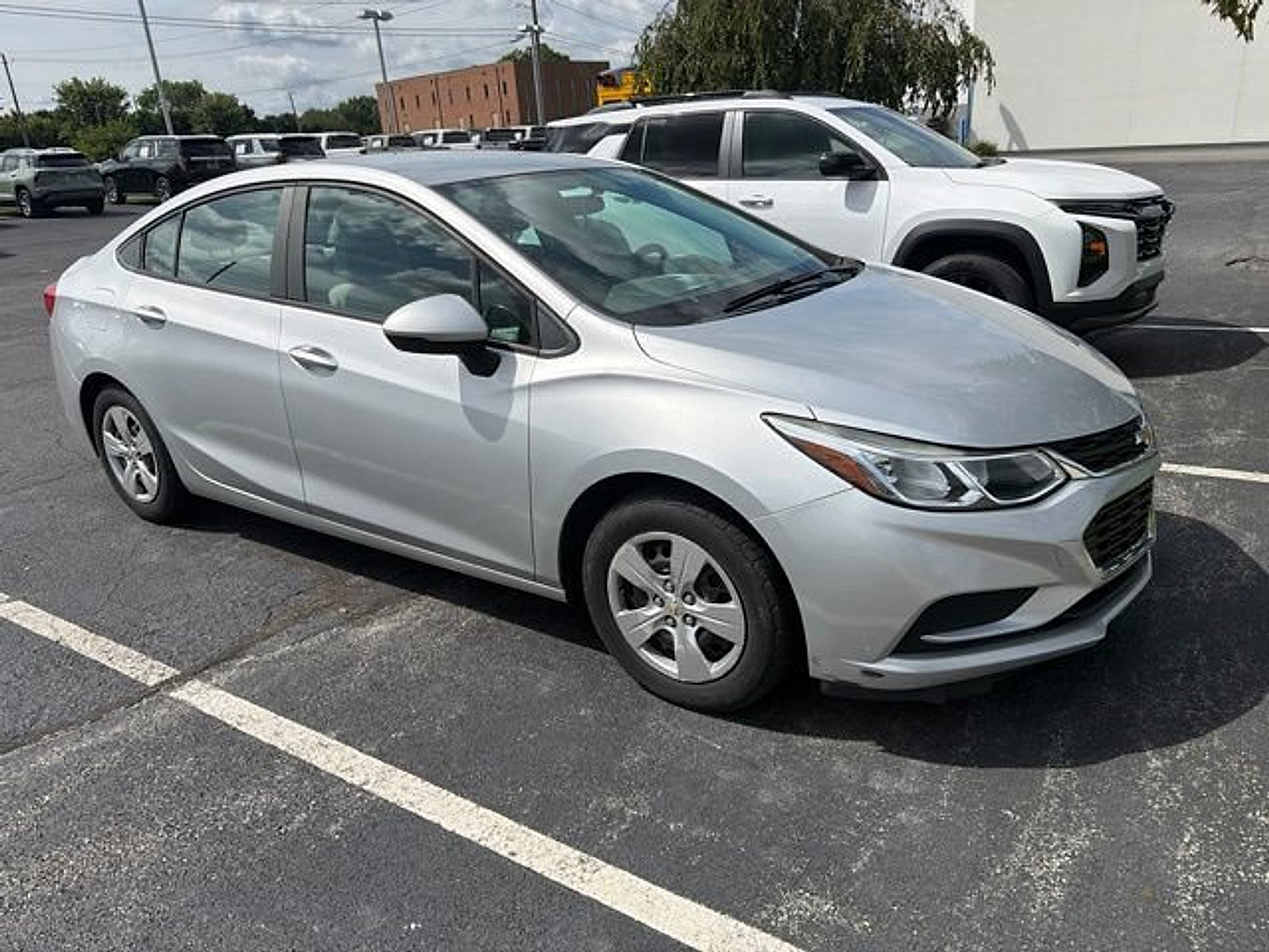 Certified 2017 Chevrolet Cruze LS FWD image 3